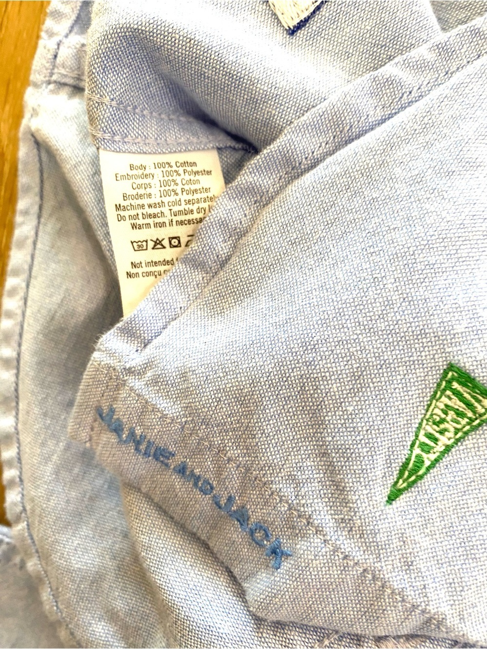 Janie and Jack Shirt Boy’s 4 Blue Embroidered Oxford Pennant Flags Preppy School - Picture 5 of 5